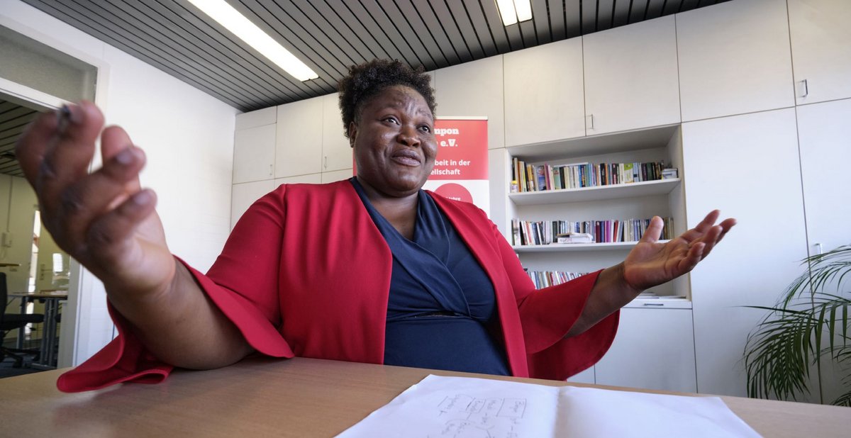 Vera Sompon steckt ihre Energie in die Unterstützung schwarzer Menschen.Fotos: Joachim E. Röttgers Vera Sompon steckt ihre Energie in die Unterstützung schwarzer Menschen.Fotos: Joachim E. Röttgers