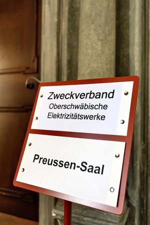 Tür zu: Konferenzort Schloss Haigerloch. 