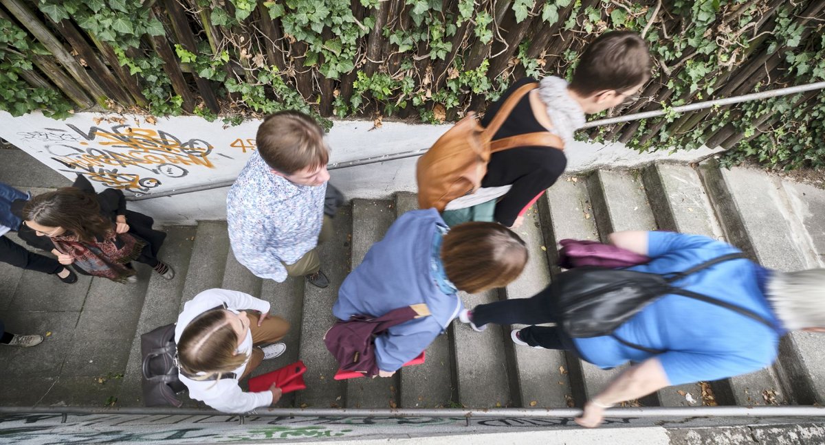 Eine der Stäffelestouren hat unser Fotograf treppauf, treppab begleitet – hier zum Durchklicken. Eine der Stäffelestouren hat unser Fotograf treppauf, treppab begleitet – hier zum Durchklicken.