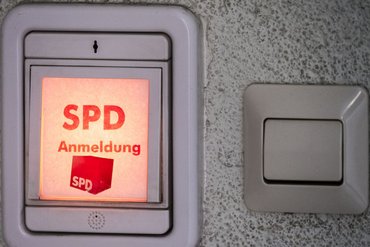 Ideen (links) oder Licht aus (rechts).