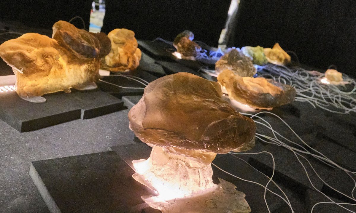 ... und erzeugen eine besondere Atmosphäre. ... und erzeugen eine besondere Atmosphäre.