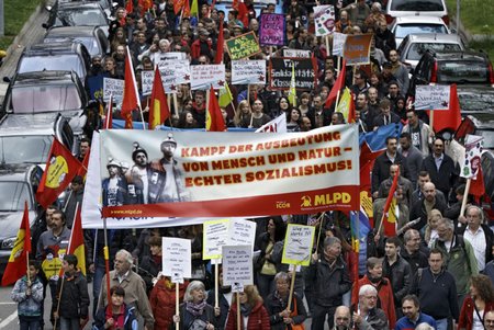 Manchmal hat man den Eindruck, die MLPD wäre eine Massenorganisation.