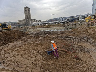 Je tiefer die Grube, desto mehr Kosten lassen sich darin versenken.