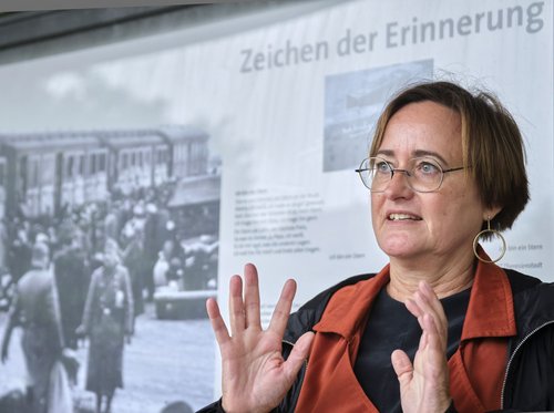 Martina Renner findet, aus der Geschiche lässt sich viel lernen.