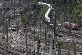 Deutsche Bahn auf Schlingerkurs?