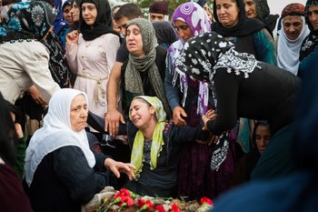 Kurdisches Begräbnis in Diyarbakir.