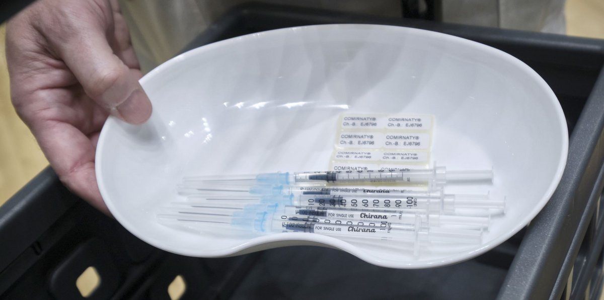 Bei der Impfstoff-Forschung ist ein Durchbruch gelungen – aber was hilft gegen Infektionen, die bereits erfolgt sind? Foto: Joachim E. Röttgers Bei der Impfstoff-Forschung ist ein Durchbruch gelungen – aber was hilft gegen Infektionen, die bereits erfolgt sind? Foto: Joachim E. Röttgers