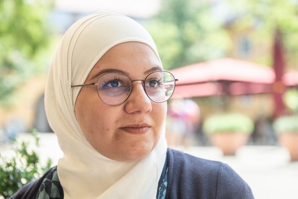 "Menschenverachtende Positionen". Aya Krkoutli, Landessprecherin der Grünen Jugend. Foto: Jens Volle "Menschenverachtende Positionen". Aya Krkoutli, Landessprecherin der Grünen Jugend. Foto: Jens Volle