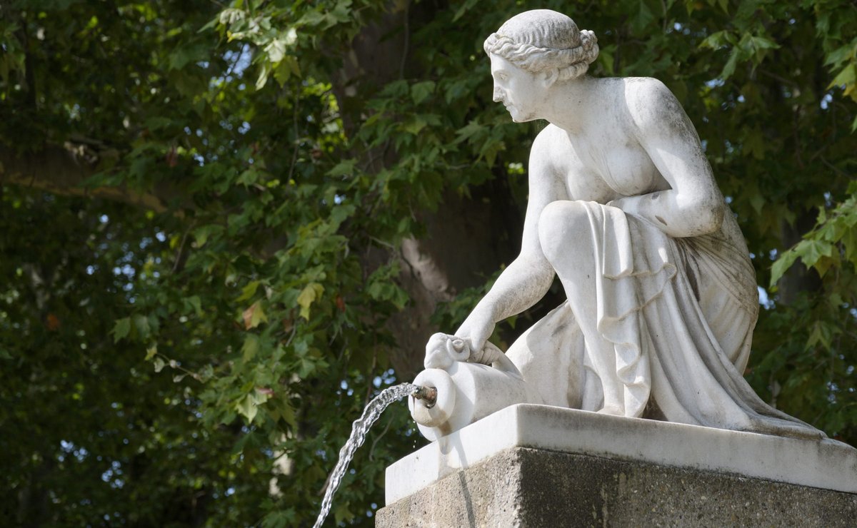 Danneckers Quellnymphe im Unteren Schlossgarten.