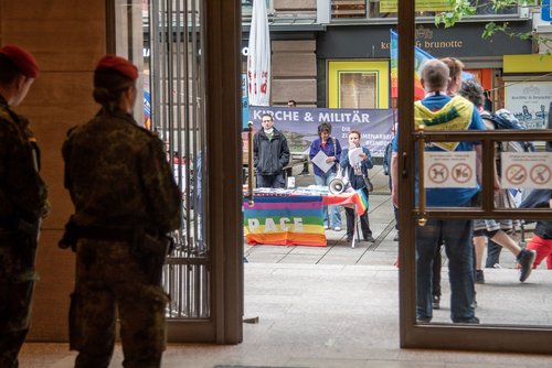 Interessierte nicht besonders viele Menschen: Protest gegen Militär auf dem Katholikentag. 