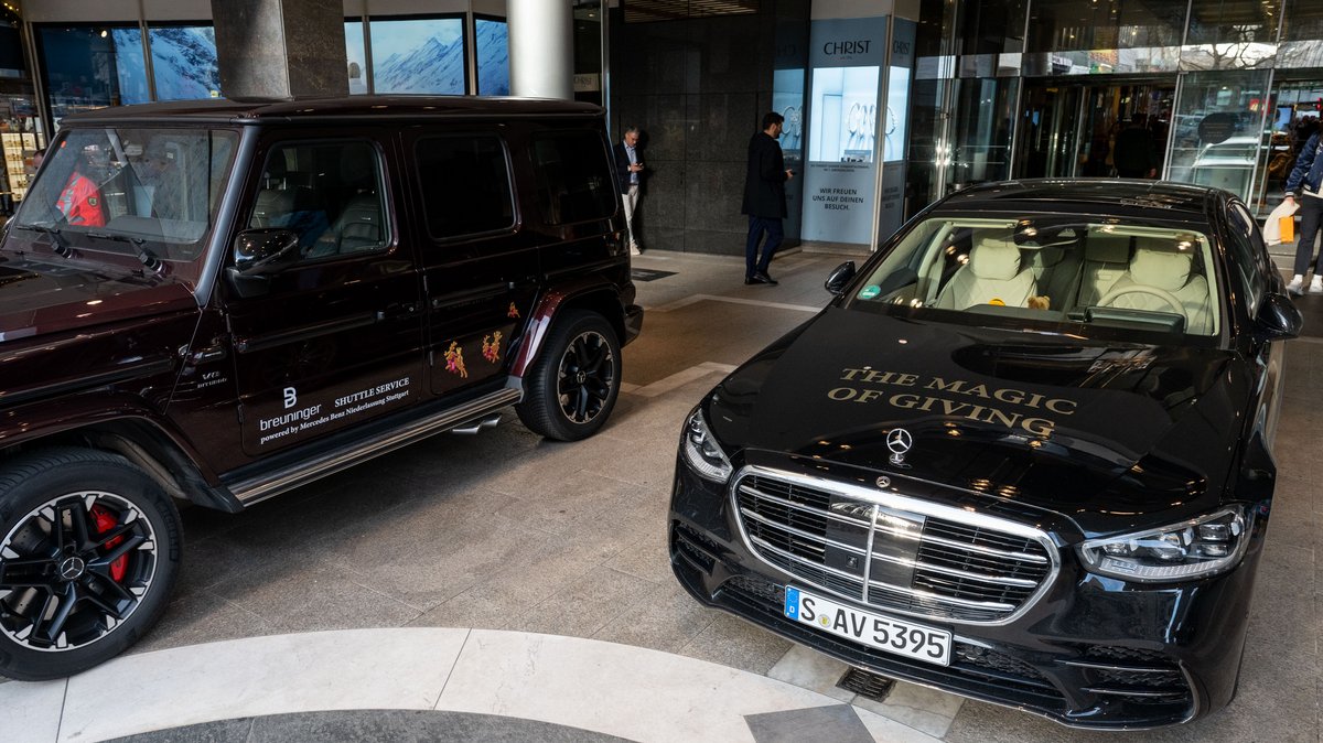 "Die Magie des Schenkens" – Shuttleservice mit Luxusschlitten vom Kaufhaus Breuninger.