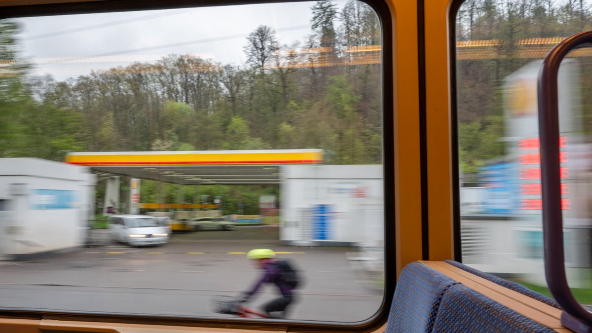 Ein guter Zeitpunkt, Bus und Bahn stärker zu fördern.
