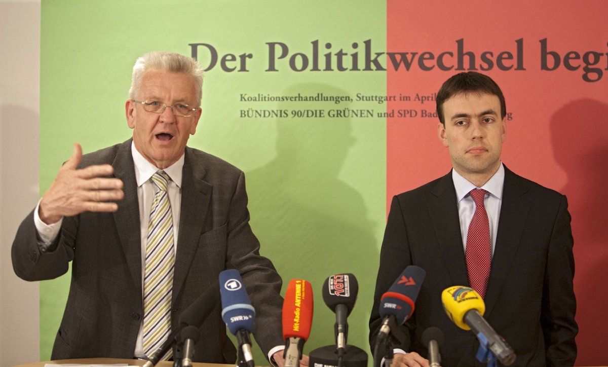 Koch und Kellner beginnen den Politikwechsel 2011.