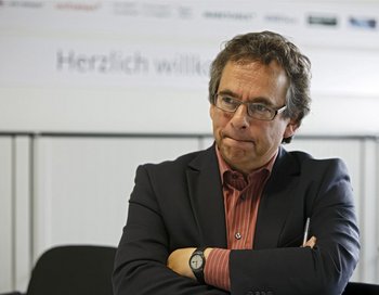 "Planen Sie einen Bahnhof wie Stuttgart, dann bringen wir Sie groß raus." Foto: Joachim E. Röttgers