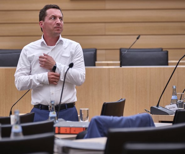 SPD-Obmann Sascha Binder pocht auf mehr Kooperationsbereitschaft und kann sich vorstellen, vor Gericht zu ziehen. SPD-Obmann Sascha Binder pocht auf mehr Kooperationsbereitschaft und kann sich vorstellen, vor Gericht zu ziehen.