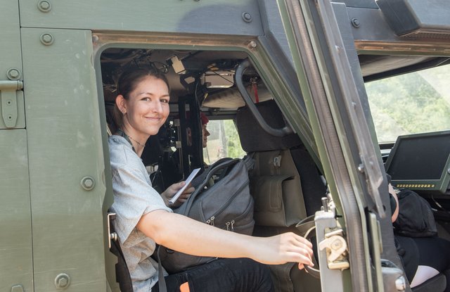 Alisa Eichmann will Hubschrauberpilotin werden. 