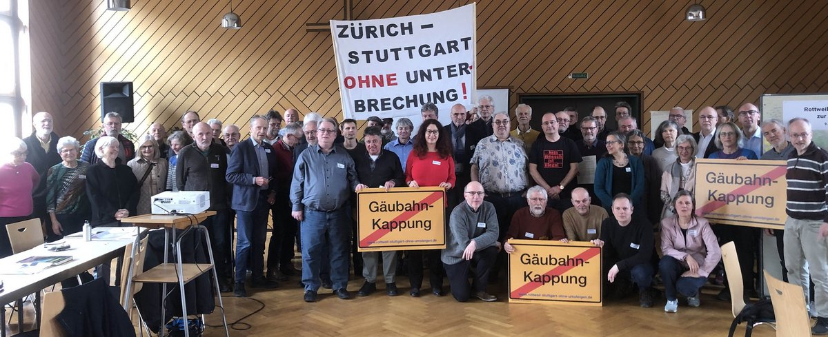 Gründung des Pro-Gäubahn-Landesverbands am 9. März 2024 in Rottweil. Foto: Andreas Frankenhauser
