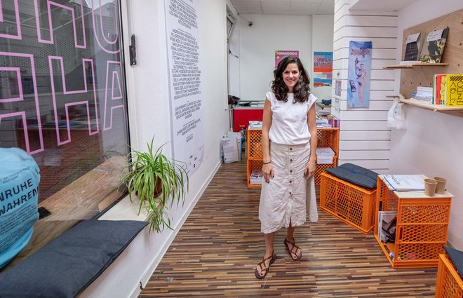 Unruhe bewahren: Natalia Sartori in der Festivalzentrale.