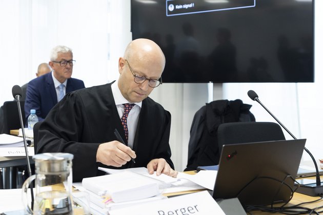 Anwalt Henning Berger, Vertreter des Landes Baden-Württemberg.