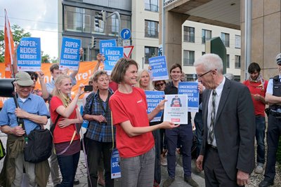 Campact fordert, die Erbschaftssteuer zu erhöhen. Kretschmann will das nicht. Foto: Joachim E. Röttgers