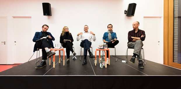 Von links: Moderator Marco Sonnenberger, Birgit Schneider-Bönninger, Uwe Schneidewind, Dominik Rudolph und Thomas Becker bei der Reallabor-Diskussion. Foto: Konrad Zerbe 