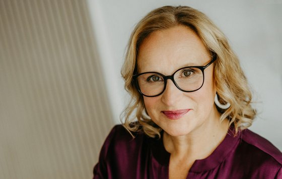 Verlegerin Andrea von Finckenstein. Foto: Stefanie Lippert, Wahrheitsperlen