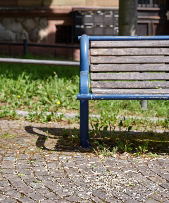 Mittnachtstraße. "Manche sehen Müll, ich sehe: Hier waren Menschen und hatten eine gute Zeit." Fotos: Victor S. Brigola