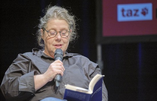 Gaby Coldewey von der taz. Sie hat das Tagebuch übersetzt.