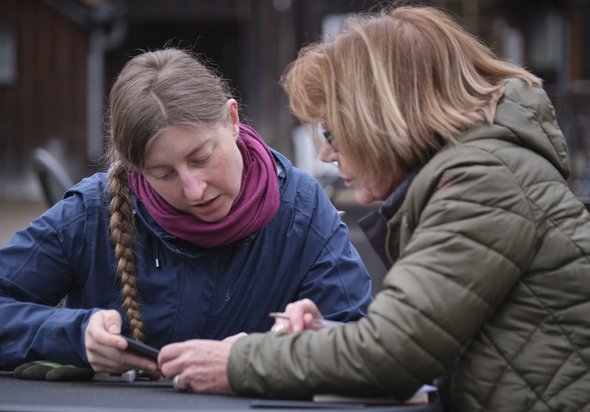 Stefanie Bremer und Kontext-Mitgründerin Susanne Stiefel.