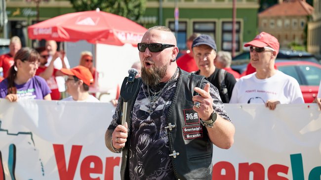 "Ein Schlag in die Fresse"