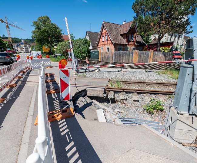 Die Wieslauftalbahn wird wieder fahren, verspricht Innenminister Thomas Strobl. Die Wieslauftalbahn wird wieder fahren, verspricht Innenminister Thomas Strobl.