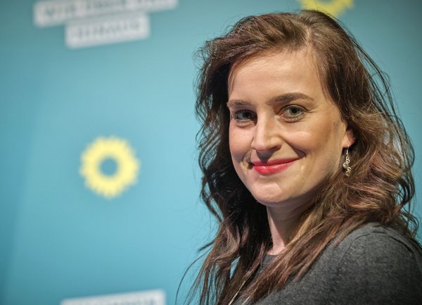 Die neue Grünen-Landeschefin Lena Schwelling pocht auf eine andere Flüchtlingspolitik.