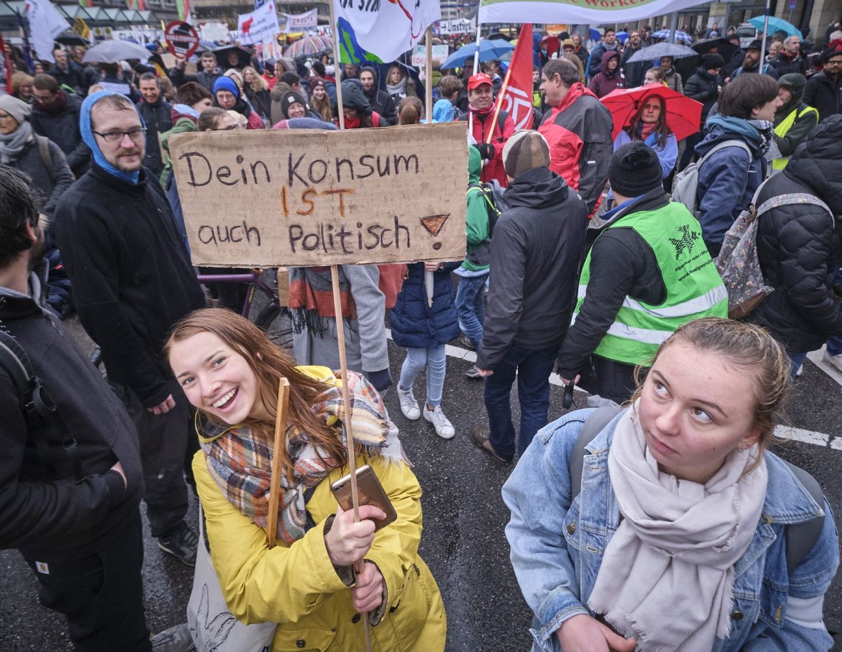 "Attacke, Attacke, Black Friday ist Kacke!"