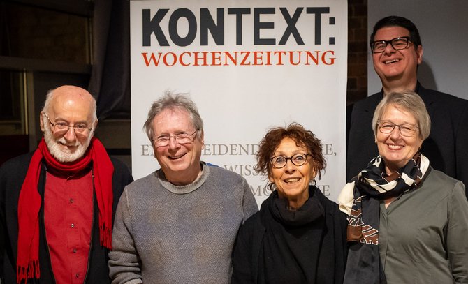 Der am 26. November gewählte Kontext-Vereinsvorstand, v.l.: Johannes Rauschenberger, Michael Schulze, Anni Endress, Annemarie Raab und Frank Böhringer. Foto: Julian Rettig