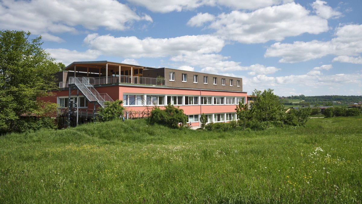 Das Seminar- und Gästehaus, 2023 um- und ausgebaut.