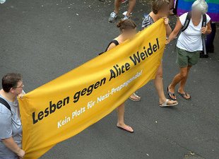 Kontext-Bürochefin Sibylle Wais auf dem CSD. Foto: Beobachternews