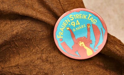 Keine zweieinhalbtausend Jahre alt aber immerhin. 