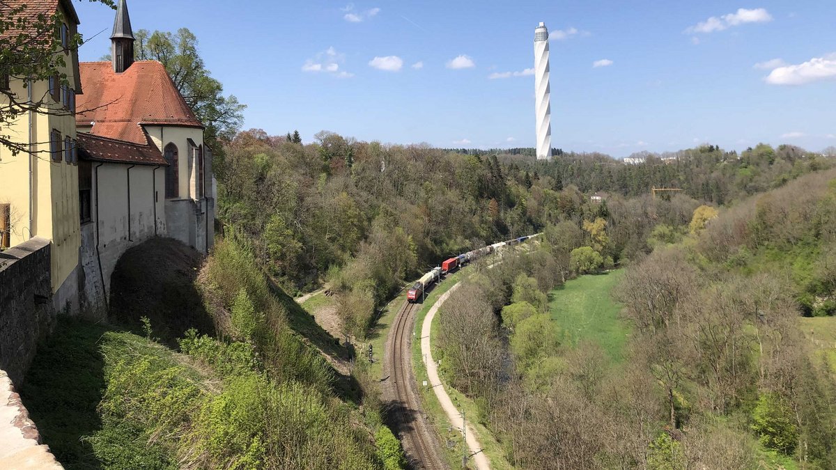 Die Gäubahn im Neckartal bei Rottweil. Foto: Andreas Frankenhauser