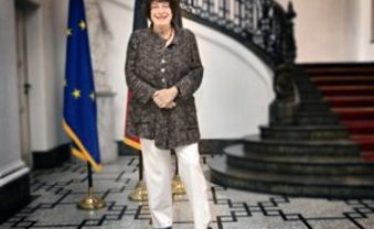 Häme macht blind Frau Erler sucht den Zufallsbürger. Foto: Martin Storz