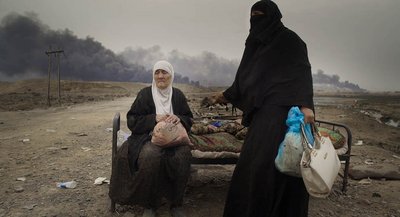 Zwei Frauen im irakischen Mossul.