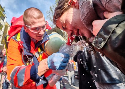 Demosanitäter im Einsatz.