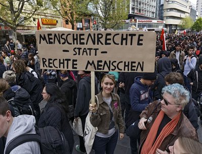 Demo gegen den AfD-Parteitag in Stuttgart 2016.