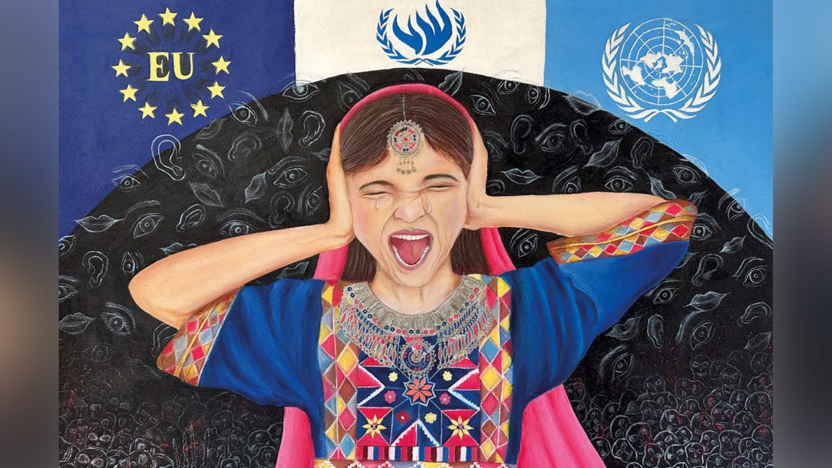 "Mit diesem Bild möchte ich auf die vergessene Situation der afghanischen Frauen aufmerksam machen. Die verschwommenen Augen, Ohren und Lippen auf dem schwarzen Hintergrund zeigen, dass die Welt zwar zusieht, uns aber vergessen hat."