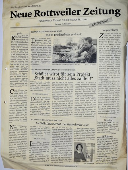 Erstausgabe vom März 2004. Foto: Wolf-Dieter Bojus Im März 2004 erscheint die erErstausgabe vom März 2004. Foto: Wolf-Dieter Bojusste Ausgabe der NRWZ. Foto: Wolf-Dieter Bojus