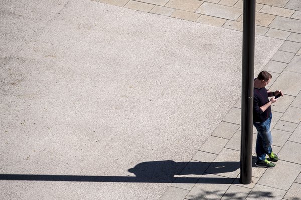 Preisfrage: Liest dieser Mann Presse oder guckt er Öffentlich-Rechtliche? 