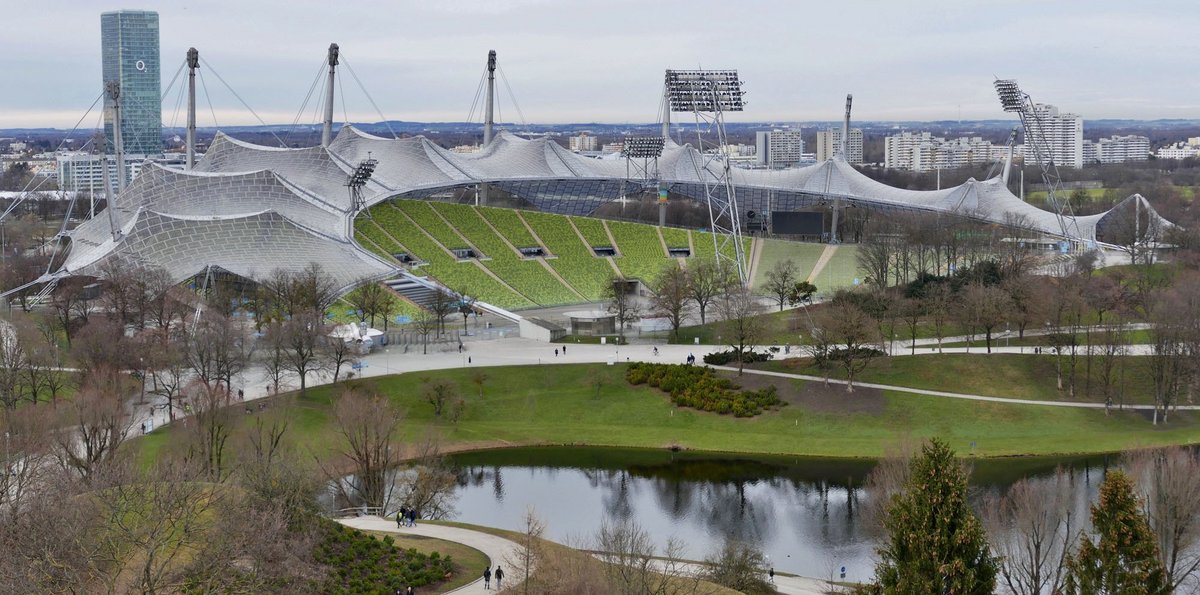 Zentrum der "Jahrhundertspiele": das Münchner Olympiastadion. Foto: Amrei-Marie, CC BY-SA 4.0, https://commons.wikimedia.org/w/index.php?curid=46848767