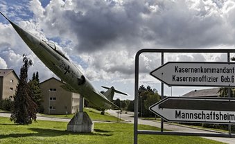 "Was wollen die da draußen?"