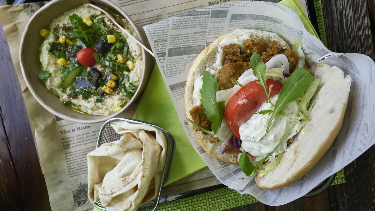 Söderquälerei: ein veganer Döner mit Seitan statt Fleisch. Foto: Joachim E. Röttgers