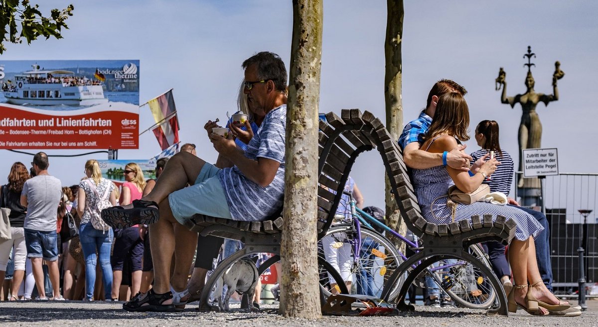 Uni-Stadt mit Yachtclub: Konstanz ist voller Gegensätze. Hier noch vor Corona, hinten die Imperia. Foto: Joachim E. Röttgers