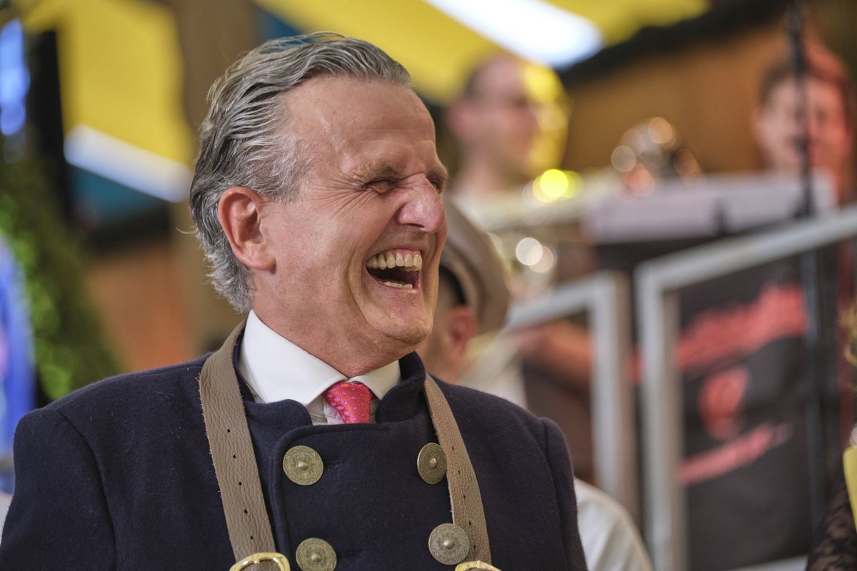 Der Krise die Zähne zeigen: Stuttgarts Oberbürgermeister Frank Nopper. 